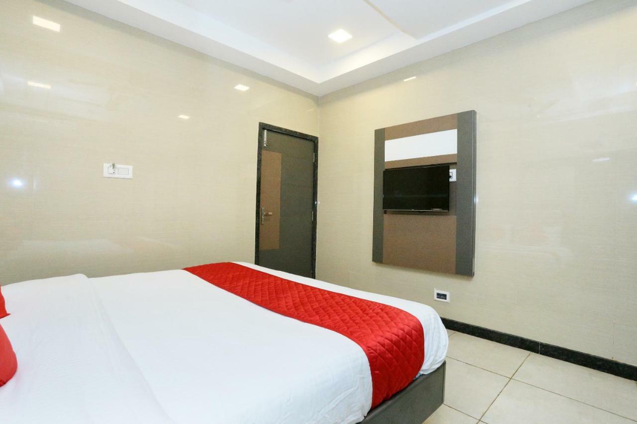 Oyo 18808 Hotel Rsn International Rāmeswaram Exteriér fotografie